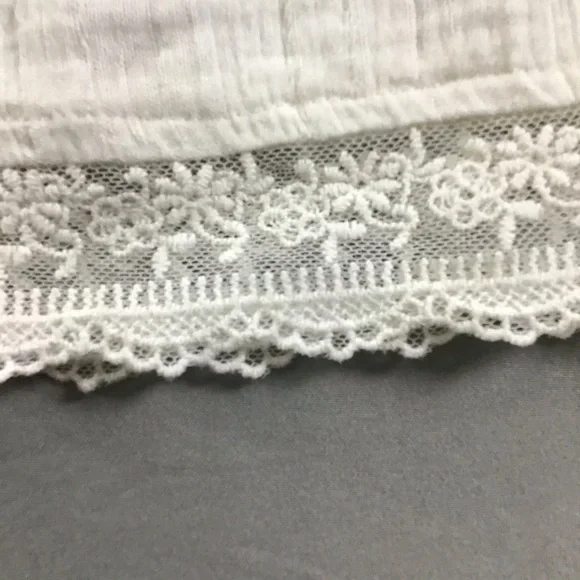 Copper Key Cream Embroidered Blouse - Picture 5 of 13